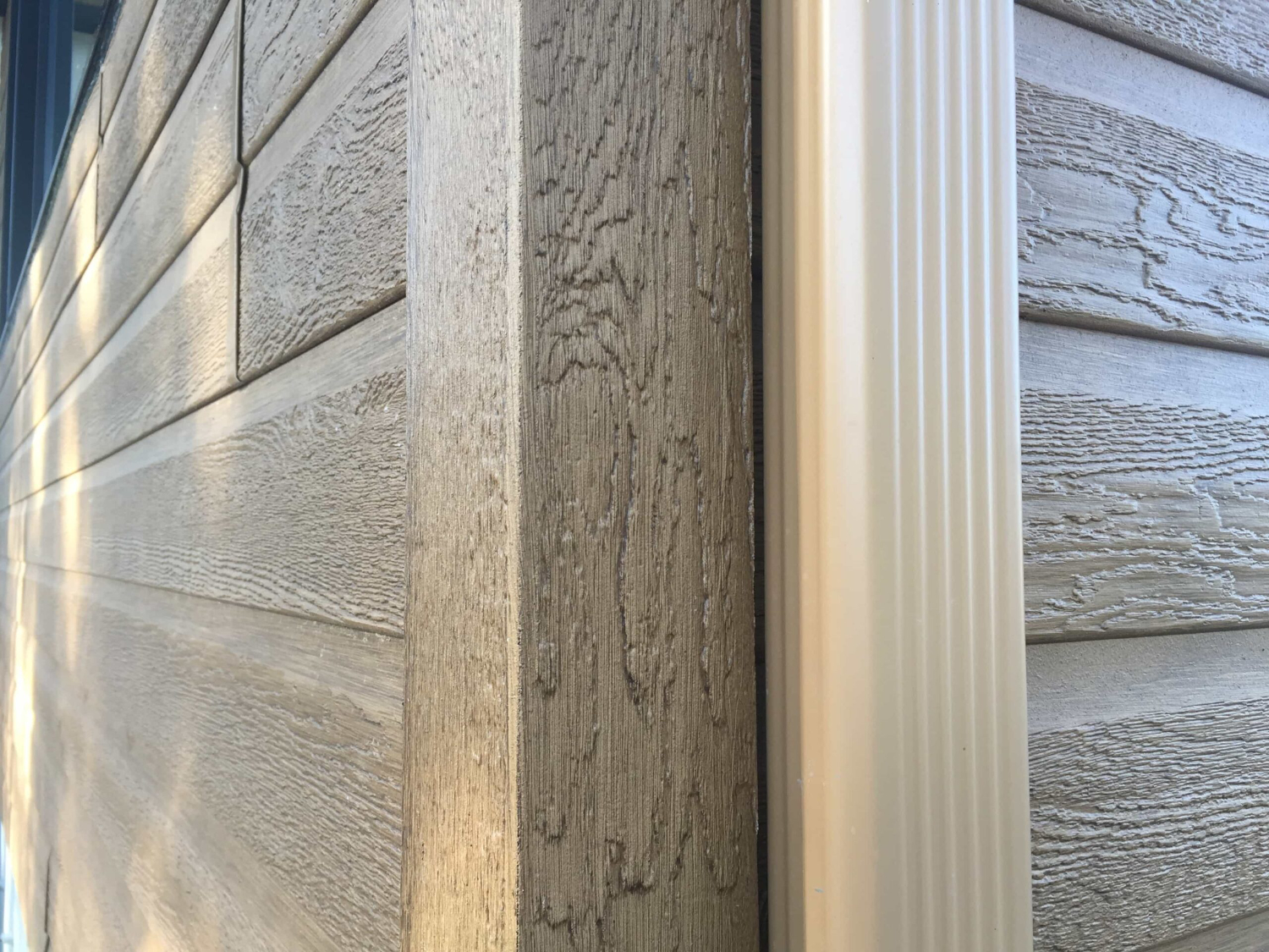LP SmartSide engineered wood siding with authentic wood grain texture on a Seattle home