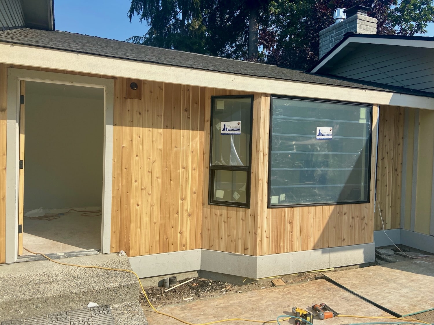 Dry rot and exterior trim repair on a Seattle-area home (photo 25 of 50)